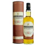 Whisky Knockando 12 ans en bouteille et tube cylindrical, étiquette blanche avec logo noir, couleur dorée du liquide.