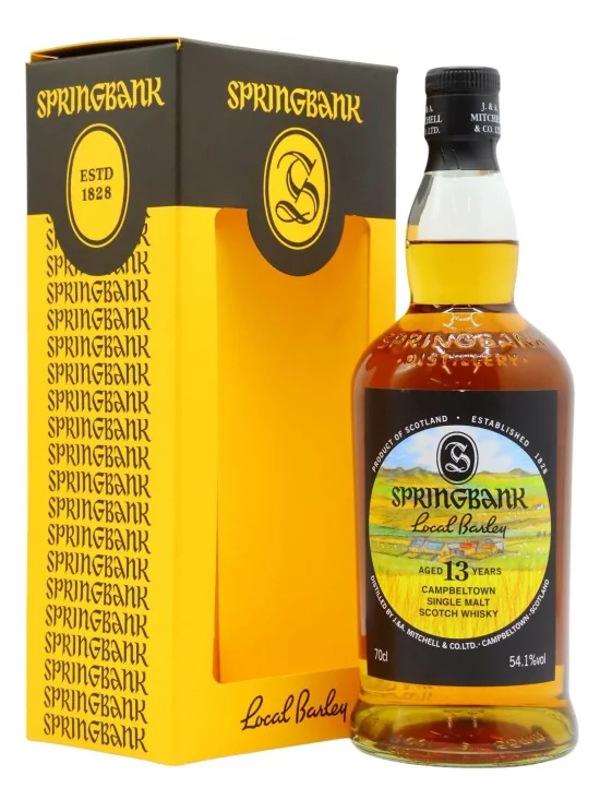 springbank-13-ans-local-barley-2023 Whisky Springbank 13 ans Local Barley, bouteille étiquetée, accompagnée de sa boîte rigide jaune et noire Springbank.